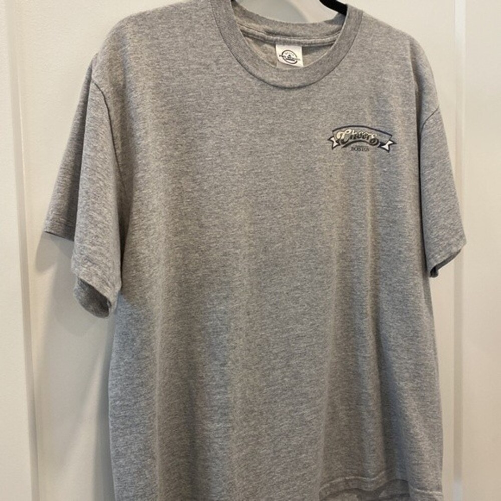 NWOT Authentic CHEERS T-shirt Straight from Boston. Unisex Size Large - Picture 7 of 11